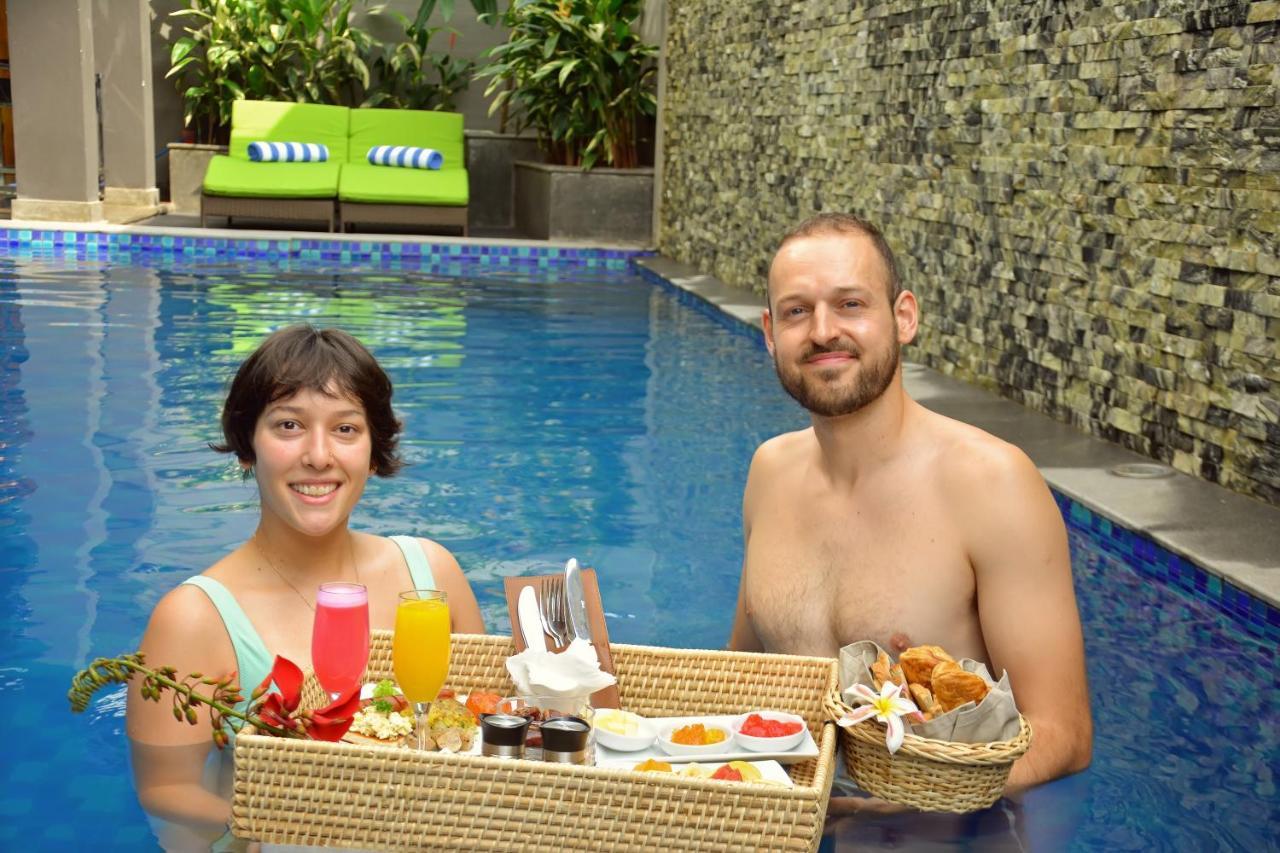 Belmont Boutique Hotel - Free Airport Shuttle Service เนกอมโบ ภายนอก รูปภาพ