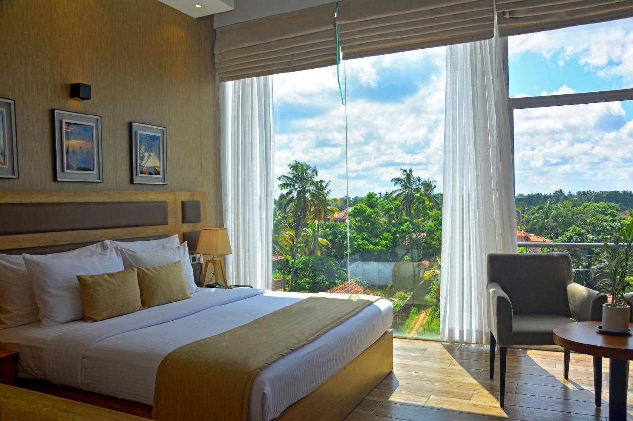 Belmont Boutique Hotel - Free Airport Shuttle Service เนกอมโบ ภายนอก รูปภาพ